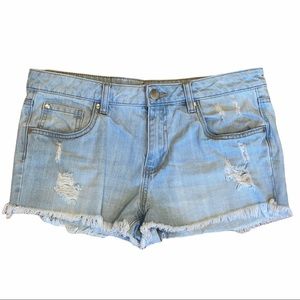 Forever 21 Distressed Denim Jean Shorts 28 M 6 Ripped Festival Cut Offs Cowgirl